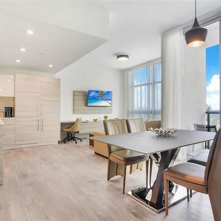 Near Beach - Rooftop Pool - Hot Tub - Broad-Walk Χόλιγουντ Εξωτερικό φωτογραφία