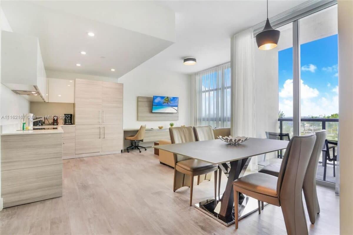 Near Beach - Rooftop Pool - Hot Tub - Broad-Walk Χόλιγουντ Εξωτερικό φωτογραφία